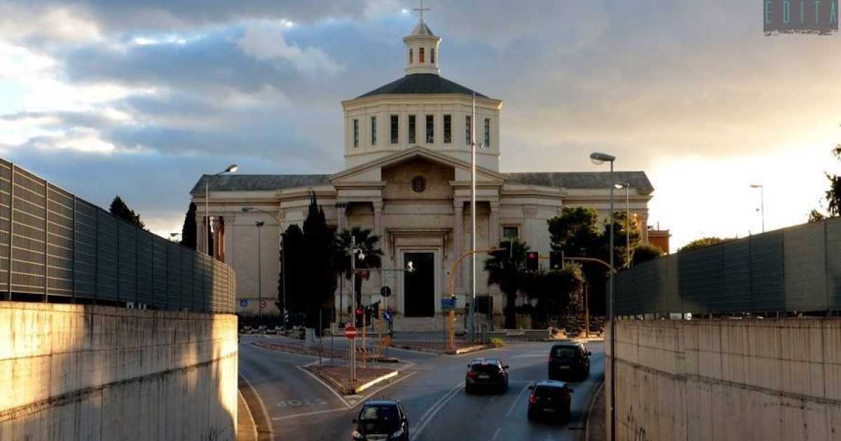 Dal Redentore a Santa Fara, da Goldrake a Don Guanella: le 57 chiese parrocchiali di Bari
